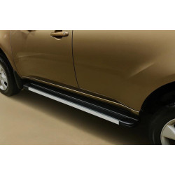 Купити Бокові пороги Maya V1 (2 шт., алюміній) для Mitsubishi Pajero Sport 2008-2015 рр