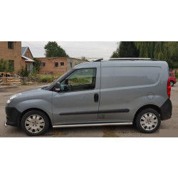 Купити Бічні труби (2 шт., нерж.) 70мм, Максі база для Fiat Doblo II 2010-2022 рр