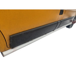 Купить Боковые пластиковые пороги (короткая база, 2 шт, под покраску) для Renault Trafic 2001-2015 гг