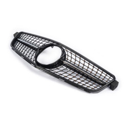 Купити Передня решітка Diamond Black для Mercedes C-class W204 2007-2015рр