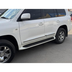 Купити Бокові пороги (2015-2021) Чорний колір для Toyota Land Cruiser 200