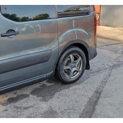 Купити Накладки на арки (4 шт, чорні) 2 бокові двері, пластик для Peugeot Partner Tepee 2008-2018 рр