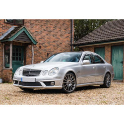Купити Комплект обвісів (AMG E63) для Mercedes E-сlass W211 2002-2009 рр