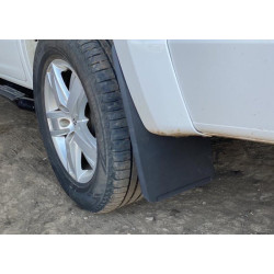 Купить Задние брызговики (2 шт.) для Volkswagen Amarok 2010-2022 гг