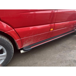 Купить Боковые пороги Maya Red (2 шт., алюминий) Средняя база для Volkswagen Crafter 2006-2016 гг