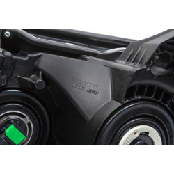 Купити Передня оптика рефлекторна (2017-2025, 2 шт) оригінал для Toyota Land Cruiser Prado 150