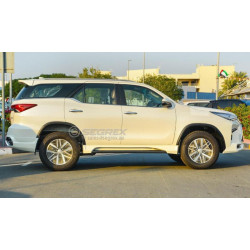 Купити Комплект обвісів Lexus-TRD V2 для Toyota Fortuner 2015- рр