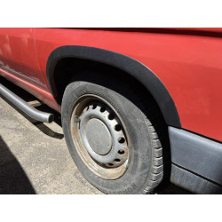 Купити Накладки на арки (4 шт, чорні) Чорна нержавейка для Mercedes Vito W638 1996-2003 рр