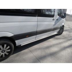 Купити Бокові пороги DOT-Line (2 шт., Алюм.) довга база для Volkswagen Crafter 2006-2016 рр