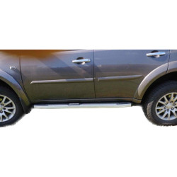 Купити Бокові пороги Mevsim Grey (2 шт., Алюміній) для Mitsubishi Pajero Sport 2008-2015 рр