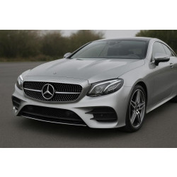 Купить Передняя решетка Diamond Black (для 2016-2020) С местом под камеру для Mercedes E-class coupe C238