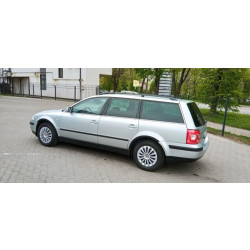 Купити Накладки на арки (4 шт, чорні) Sedan, 2000-2006, ABS для Volkswagen Passat B5 рр