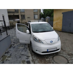 Купить Рейлинги ХРОМ 164 см, Пластиковые ножки для Nissan NV200 2009- гг