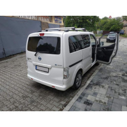 Купить Рейлинги ХРОМ 164 см, Пластиковые ножки для Nissan NV200 2009- гг