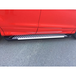 Купить Боковые пороги Line (2 шт., алюминий) С окрашенной листвой на дверях для Ford Kuga/Escape 2013-2019 гг