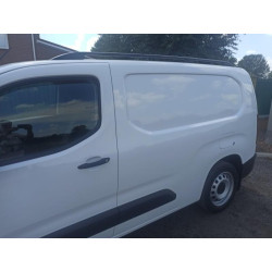 Купить Рейлинги Skyport (черные) Длинная база для Toyota Proace City