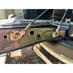 Купить Амортизаторы задней крышки для Toyota Hilux 2015- гг