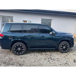 Купити Комплект рестайлінгу на LC 300 High-Line (Повний комплект) для Toyota Land Cruiser 200