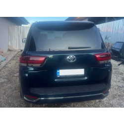 Купити Комплект рестайлінгу на LC 300 High-Line (Повний комплект) для Toyota Land Cruiser 200