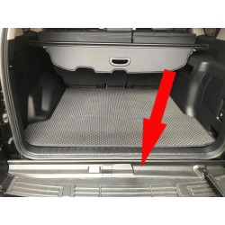 Купить Накладка заднего порога (ABS) для Toyota Land Cruiser Prado 150