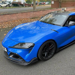 Купити Накладка на передній бампер Lip V2 (Карбон) для Toyota Supra 2019- рр