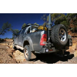 Купити Виносне кріплення запаски до заднього бамперу Kaymar Toyota Hilux 05+ K1096