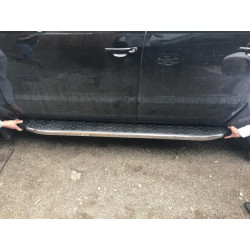 Купити Бокові пороги BlackLine (2 шт, алюміній) для Volkswagen Amarok 2010-2022 рр