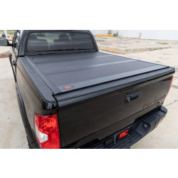 Купити Низькопрофільна кришка кузова 5' 5" без системи керування Rough Country - Toyota Tundra 02-19