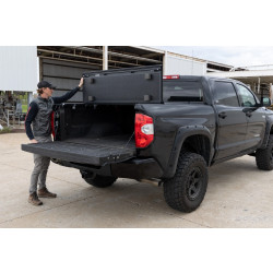 Купити Низькопрофільна кришка кузова 5' 5" без системи керування Rough Country - Toyota Tundra 02-19