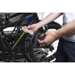 Купити Велокрепление Thule VeloSpace XT 939 + Thule 9381 Bike Adapter (TH 939-9381)