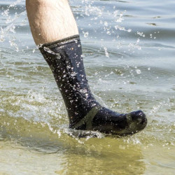 Buy Socks waterproof dexhell trekking, rn, with green stripe