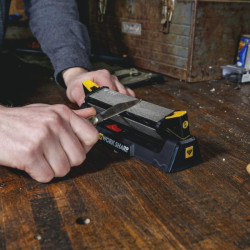 Купить Work Sharp Точилка механічна Benchstone Sharpener WSBCHBSS-I