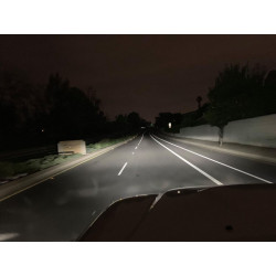 Купить Передние фары LED Toyota Tacoma 2005-2011 LED LUXX серия углево-черные AlphaRex AHL-TT05-L-SA-LB