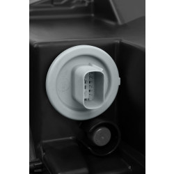 Купить Передние фары LED Dodge Ram 1500 2019-2022 LED LUXX серия черные AlphaRex AHL-DR19-PL-SA-B