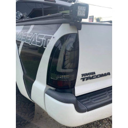 Купить Задние фары Toyota Tacoma 2005-2015 LED PRO серия углево-черные AlphaRex ATL-TT05-W-LBS