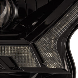 Купить Передние фары LED Ford Ranger 2019-2022 LED LUXX серия цвет Alpha-Black AlphaRex AHL-FR16-PL-SA-FLB