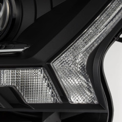 Купить Передние фары LED Ford Ranger 2019-2022 LED LUXX серия черные AlphaRex AHL-FR16-PL-SA-B