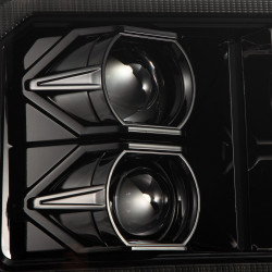 Купить Передние фары Ford F250 2005-2007 LED LUXX серия цвет Alpha-Black AlphaRex AHL-FD05-PL-SA-FLB