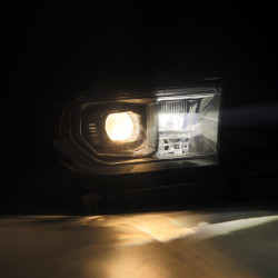 Купити Передні фари Toyota Tundra 2007-2013 LED PRO серія чорні AlphaRex AHL-TUN07-G2-P-S-B