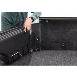 Buy Body box, passenger side of Nissan Frontier / Navara D23 2022 + Undercover SC503D