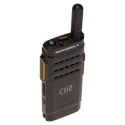 Купить Цифровая портативная радиостанция Motorola SL1600 VHF DISPLAY PTO302D 2300T