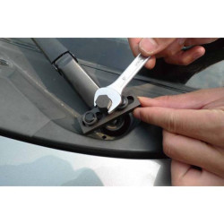 Купить Комплект съемников стеклоочистителя 5 ед. (FORCE 905M5)