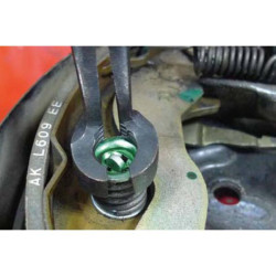 Купить Клещи для тормозных пружин (FORCE 9B0107)