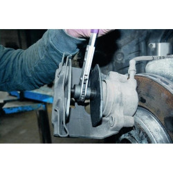 Купить Приспособление для разведения поршней тормозных цилиндров (FORCE 903T7)