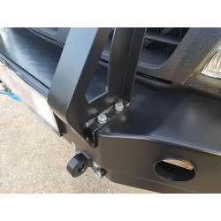 Купити Передній бампер з кенгурятником Nissan Patrol Y61 Fabryka 4х4