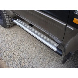 Купити Захисні пороги для Nissan Patrol Y61 коротка база Fabryka 4х4 