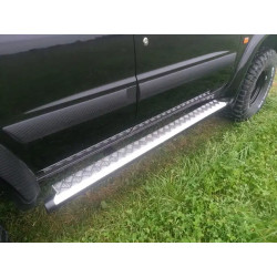 Купити Захисні пороги для Nissan Patrol Y61 довга база Fabryka 4х4