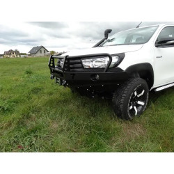 Buy Front bumper with a toyota hilux hilux 16-19 fabryka 4x4