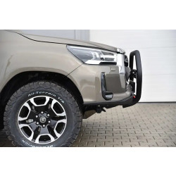 Купити Знімний кенгурятник для бампера slim Toyota Hilux 20+ Fabryka 4х4