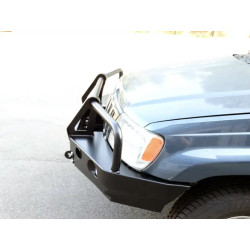 Купити Передній бампер з кенгурятником Jeep Grand Cherokee WJ 99-04 F4X4
